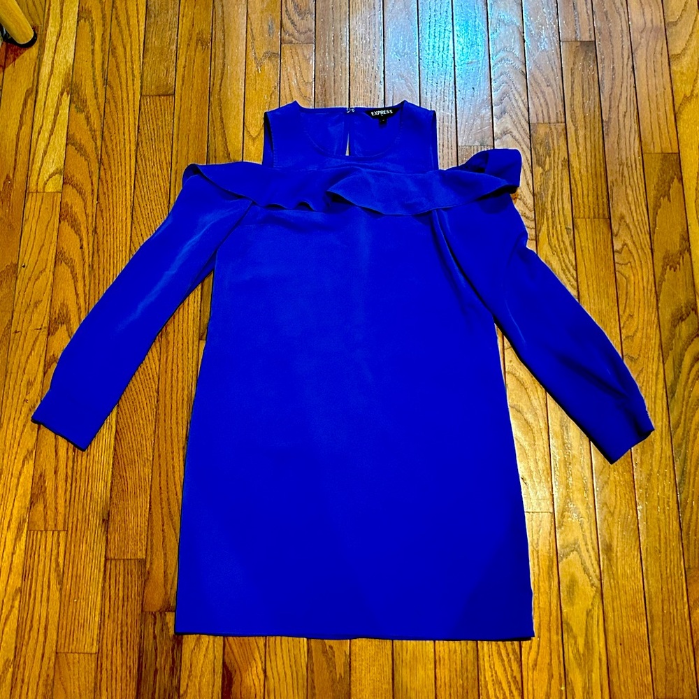 Express cold shoulder mini dress XS